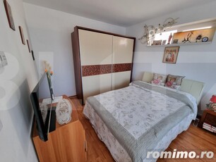 Apartament 2 camere decomandate, 49mp, etaj intermediar, zona Petrom