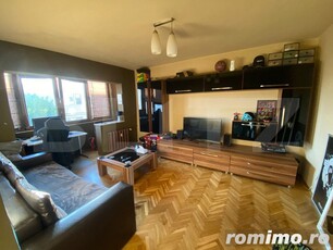 Apartament 2 camere decomandate, etaj intermediar, zona Donath