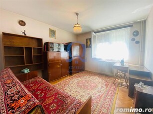 APARTAMENT 2 CAMERE, ETAJ 3, ZONA STEFAN CEL MARE LANGA GARA