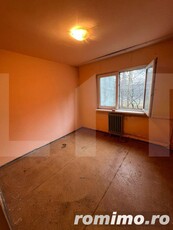 Apartament 2 camere, etaj intermediar, 35 mp, zona Parang