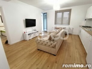 Apartament 2 camere mobilat utilat etaj 1 parcare balcon Shopping City