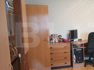 Apartament 2 camere, semidecomandat, balcon, Exercitiu