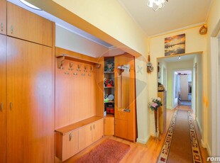 Apartament 3 cam AN, zona Complex Perla- Rogerius, Parc Olosig