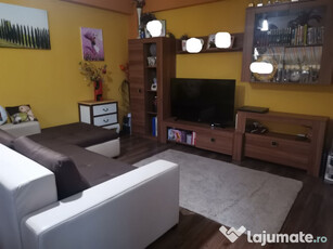 Apartament 3 camere, 2013, loc de parcare, aer condiționat, Central