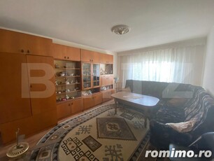 Apartament 3 camere, 65 mp, decomandat, zona Dumbrava Nord