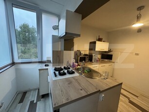 Apartament 3 camere, 70 mp, zona Lipovei