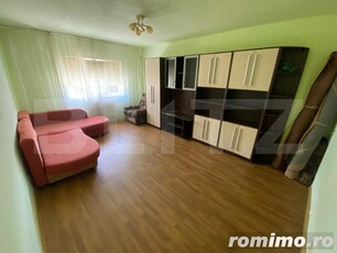 Apartament 3 camere, 70mp, zona Cetate