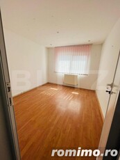 Apartament 3 camere, 72mp, balcon, zona Micro 3