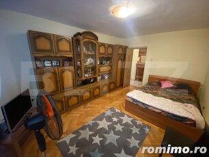 Apartament 3 camere, 74mp, zona Centru