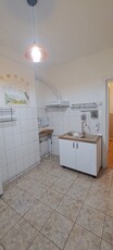 Apartament 3 camere 96 mp UTILI!