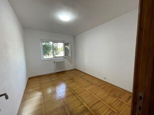 Apartament 3 camere Calea Nationala zona Util