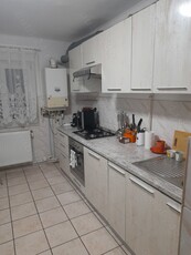 apartament 3 camere