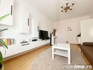 Apartament 3 camere, decomandat, 55mp utili, etaj 4/4, zona Aradului