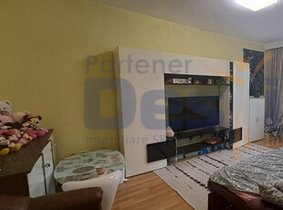 Apartament 3 camere , DECOMANDAT ,66 mp , zona DACIA