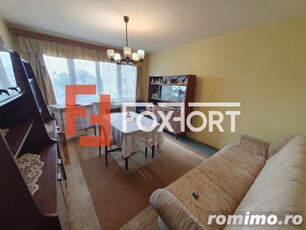 Apartament 3 camere, decomandat, etaj 2, zona Dambovita