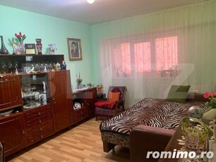 Apartament, 3 camere decomandate, 65mp, zona Zorilor