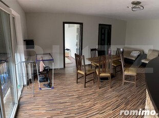 Apartament 3 camere, etaj intermediar, zona Traian Vuia