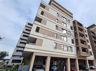 APARTAMENT 3 camere la alb, decomandat, in North Star Residence