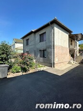 Apartament 3 camere la casa cu gradina si curte generoasa