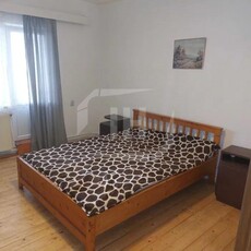 APARTAMENT 3 CAMERE, LA CASA, CURTE+ GRADINA, PARCARE, DAMBUL ROTUND