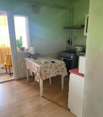 Apartament 3 camere Soarelui langa Spitalul Judetean