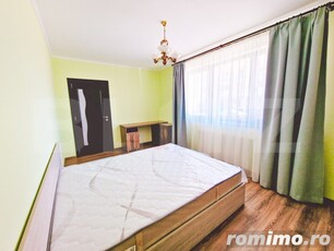 Apartament 3 camere, spatios, 70mp, parcare, zona Catanelor