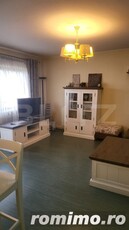 Apartament 3 Camere - Strada Frații Golești, Pitești