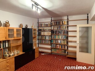 Apartament 4 camere, 80 mp, balcon, Aiud