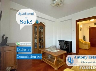 Apartament 4 camere, Decomandat, Piata Emanuil Gojdu (Centru Civic) - Oradea