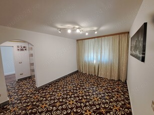 Apartament, 4 camere, etaj 3 4 Sud