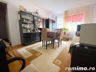 Apartament 4 camere, semidecomandat, 61 mp utili, etaj 2/4, zona Dacia