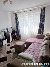 Apartament 4 camere, semidecomandat, 62 mp utili, etaj 3/4 , zona Cetatii