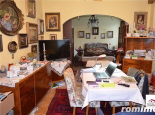 Apartament 4 Camere si 2 Bai de Vanzare Zona Tudor