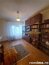 Apartament 4 camere, vanzare, Pajura