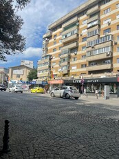 Apartament CENTRU - Bld. Stefan cel Mare si Sfant