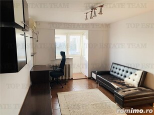 Apartament cu 2 camere de vanzare, Piata Victoriei