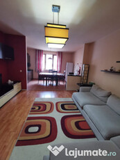 Apartament cu 3 camere