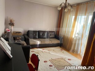 Apartament cu 3 camere, calea Aradului