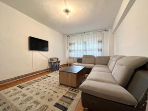 Apartament cu 3 camere, Cetate Liceul Sportiv