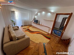 Apartament cu 3 camere de vanzare zona centrala Tulcea