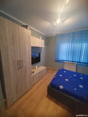 Apartament cu 3 camere,Micro 20