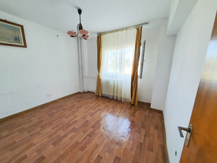 Apartament cu 4 camere Sebastian- Petre Ispirescu