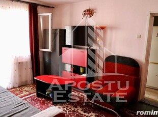 Apartament cu doua camere ,zona Vlaicu