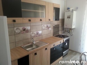 Apartament cu o camera, 42mp, etaj intermediar, zona florilor