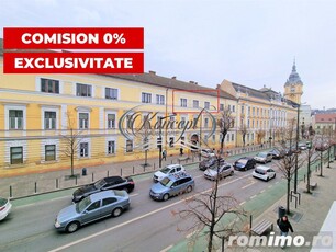 Apartament cu potential exceptional in Palatul Wesselényi Stefánie