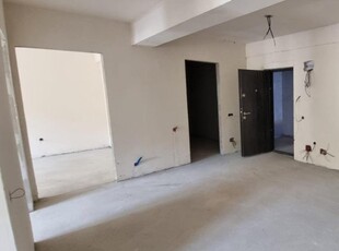 Apartament de 3 camere, 62 mp,zona Terra