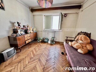 Apartament de 4 Camere, 81mp, în Cartierul Lăpuș zona Decebal, de renovat!