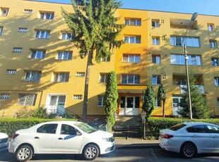 Apartament de vânzare 3 camere, etaj 1 , Manastur!