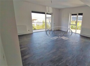 Apartament finisat pe strada Razoare