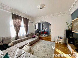 Apartament in vila interbelica, modern si luminos, Parcul Carol